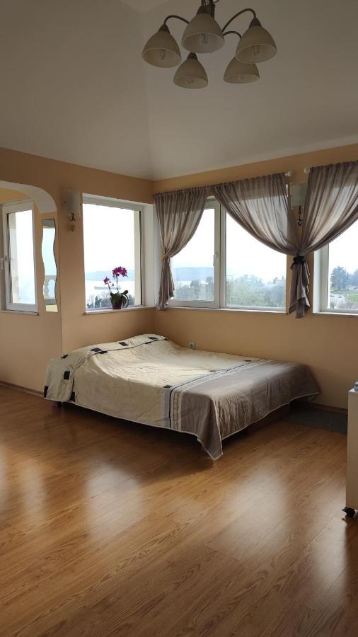 Trakata Villa Apartments Varna Buitenkant foto