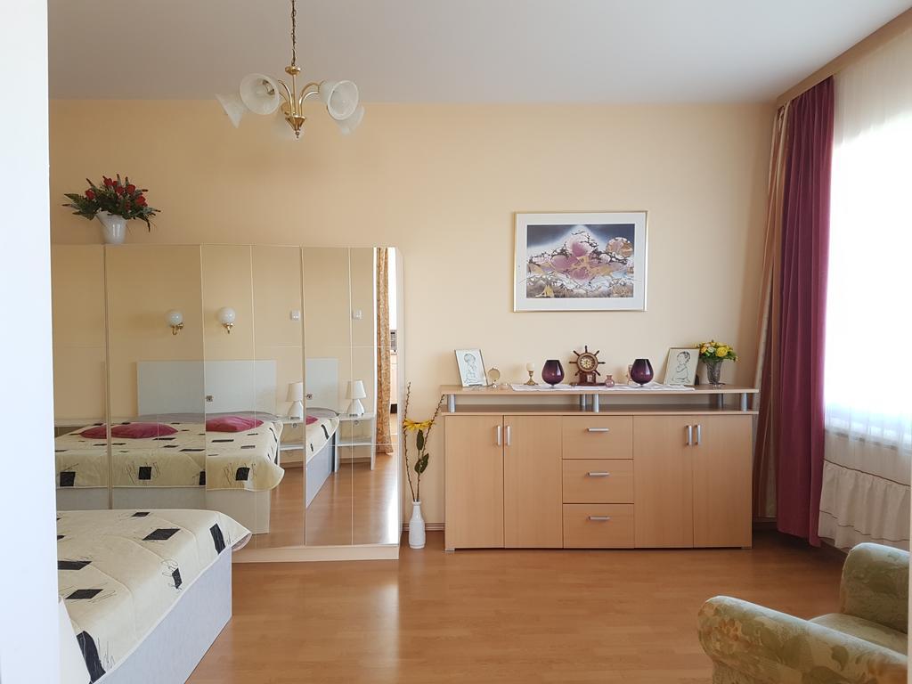 Trakata Villa Apartments Varna Buitenkant foto
